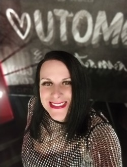 Isis's profile, a single 47-year-old a woman in Parroquia San Bernardino