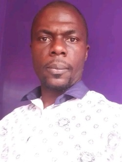 Jean's profile, a single 39-year-old a man in Abafum