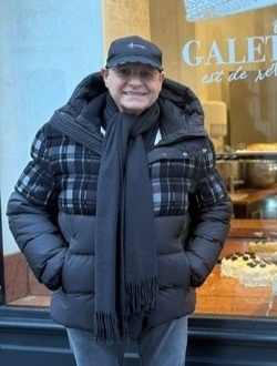 Pharel's profile, a single 66-year-old a man in Alger