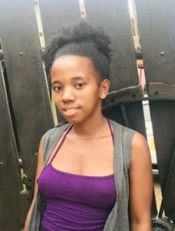 Amelia's profile, a single 28-year-old a woman in Antalaha