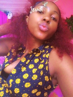 Delane's profile, a single 28-year-old a woman in Douala