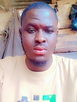 Idriss's profile, a single 31-year-old a man in Abidjan