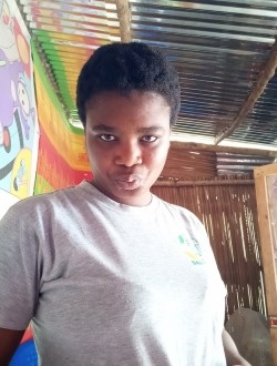 Esther's profile, a single 24-year-old a woman in Lomé