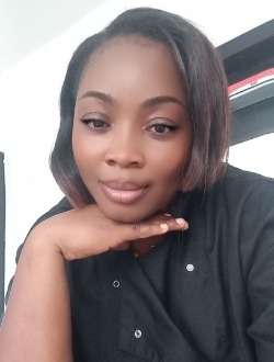 Joanne Vanessa's profile, a single 33-year-old a woman in Douala