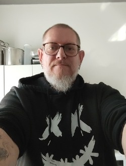 Thierry's profile, a single 54-year-old a man in Douai