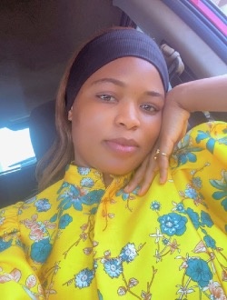 Lafleur's profile, a single 27-year-old a woman in Yaoundé