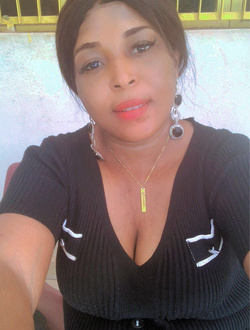 Rosine's profile, a single 35-year-old a woman in Bamako