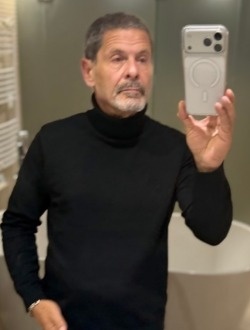 profile picture 0