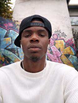 Brice's profile, a single 25-year-old a man in Baguida