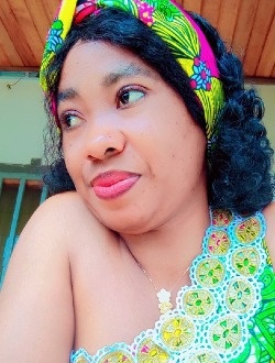 Kendra's profile, a single 27-year-old a woman in Ébolakoun