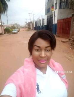 Marthe-Angèle's profile, a single 37-year-old a woman in Yaoundé