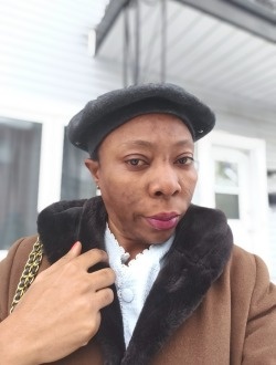 Stephie's profile, a single 32-year-old a woman in Sorel-Tracy