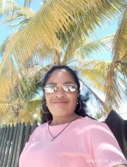 Félicité's profile, a single 51-year-old a woman in 1ER Arrondissement