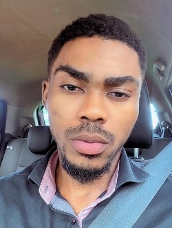Steve's profile, a single 33-year-old a man in Abidjan