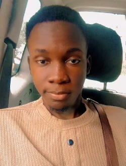 Jacques's profile, a single 22-year-old a man in Douala