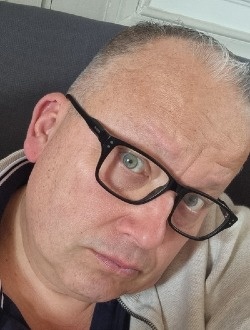 Jean-Mi's profile, a single 51-year-old a man in Monastir