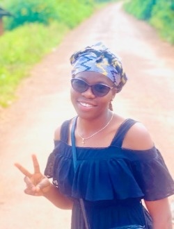 Ninel's profile, a single 24-year-old a woman in Douala