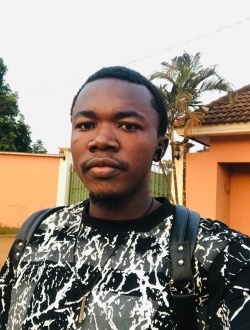 Lionnel's profile, a single 24-year-old a man in Douala