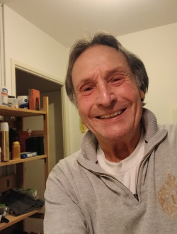 Lucky's profile, a single 72-year-old a man in Seclin