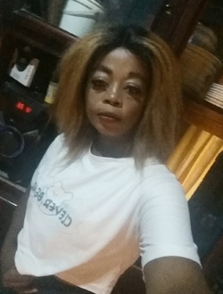 Rosine's profile, a single 33-year-old a woman in Yaoundé