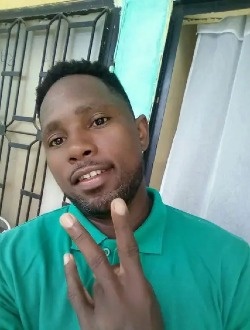 Ulrich's profile, a single 39-year-old a man in Douala