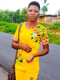 Romaine's profile, a single 23-year-old a woman in Parakou
