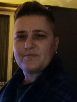 Chris's profile, a single 48-year-old a woman in Blois