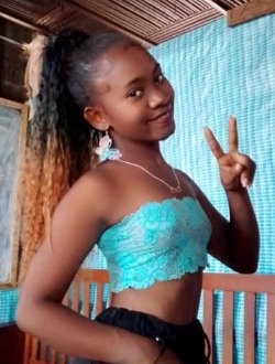Lucia's profile, a single 26-year-old a woman in Sambava