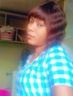 Suzi's profile, a single 34-year-old a woman in Brazzaville