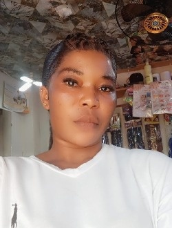 Nicaise's profile, a single 29-year-old a woman in Yaoundé