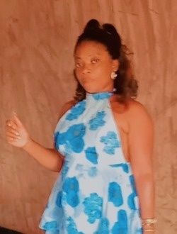 Stephanie's profile, a single 26-year-old a woman in Yaoundé