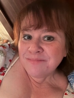 Molly's profile, a single 44-year-old a woman in Anderson