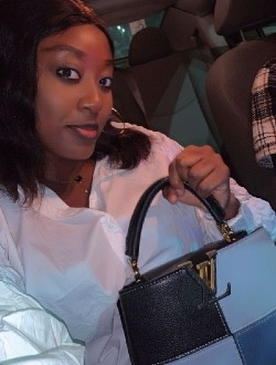 Chan's profile, a single 27-year-old a woman in Dakar