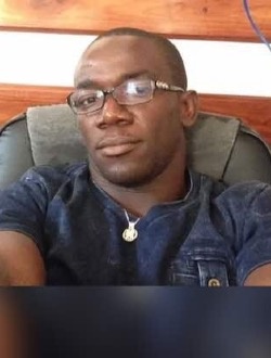 Yves Laurent's profile, a single 40-year-old a man in Douala
