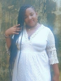 Lysha's profile, a single 24-year-old a woman in Kribi