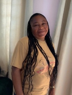 Alice's profile, a single 50-year-old a woman in Yaoundé