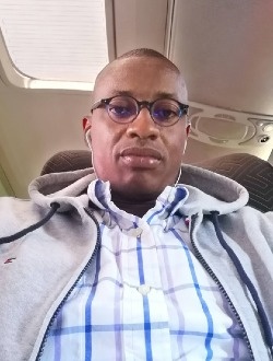 Jean Paul's profile, a single 44-year-old a man in Abidjan