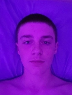 Mfifteenpalmetto's profile, a single 18-year-old a man in Palmetto Bay