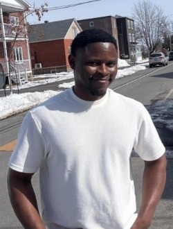 Ulrich's profile, a single 27-year-old a man in Drummondville