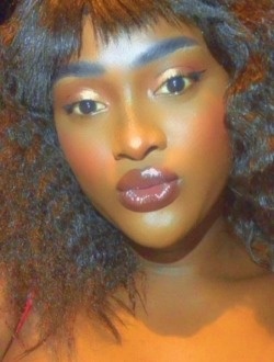 Mouna's profile, a single 26-year-old a woman in Casablanca