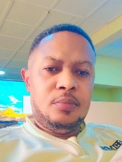 Cédric Kaper'S's profile, a single 40-year-old a man in Kinshasa