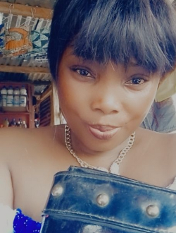 Carmelia's profile, a single 40-year-old a woman in Libreville