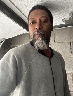 Daniel's profile, a single 57-year-old a man in Montréal