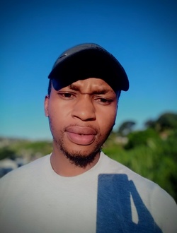 Fortune's profile, a single 28-year-old a man in Newlands West