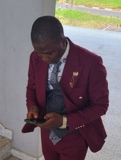 profile picture 0