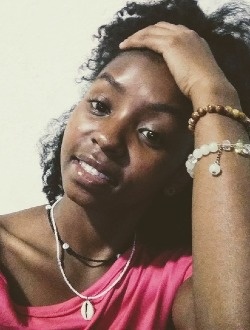 Sandra's profile, a single 20-year-old a woman in Toamasina