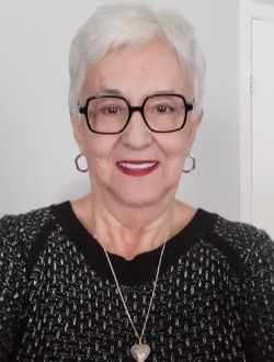 Den's profile, a single 78-year-old a woman in Lévis