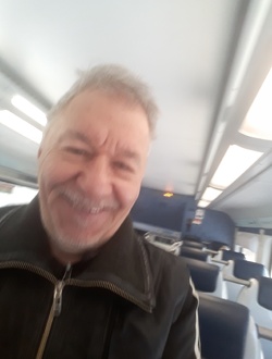 profile picture 0