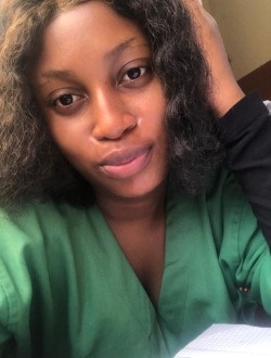 Marie's profile, a single 23-year-old a woman in Yaoundé