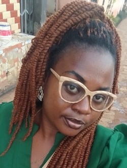 Julie's profile, a single 30-year-old a woman in Ébolowa